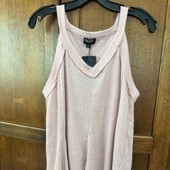 New with tags, Women's Dusty Blush Tank Top Size Medium. - Picture 1 of 3